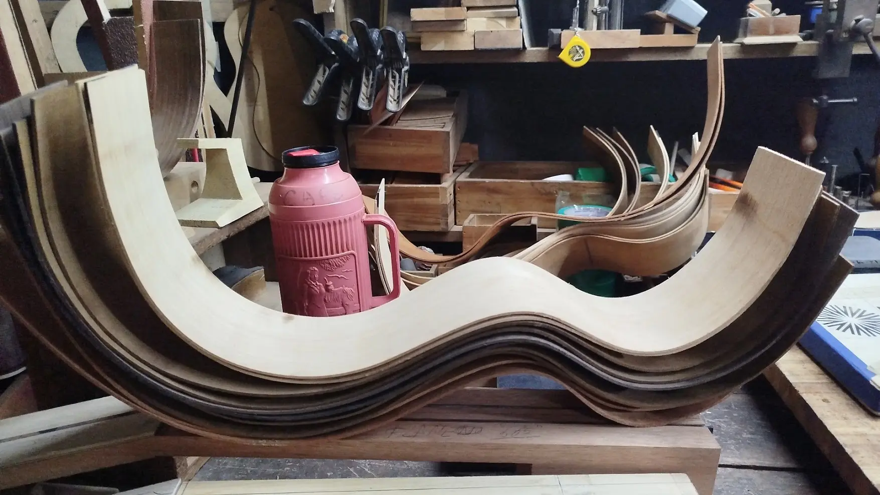 Corte de blanks para luthieria